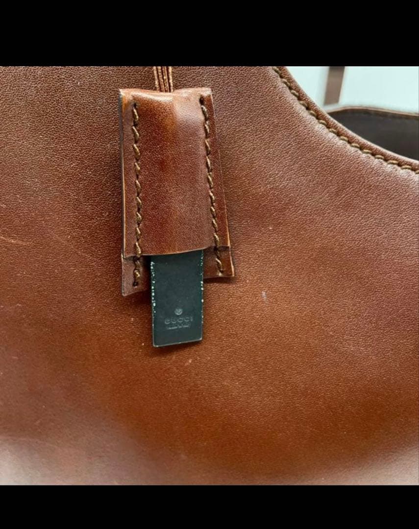 【美品✨】GUCCI ハンドバッグ　ウッドハンドル　チャーム　レザー　ブラウン