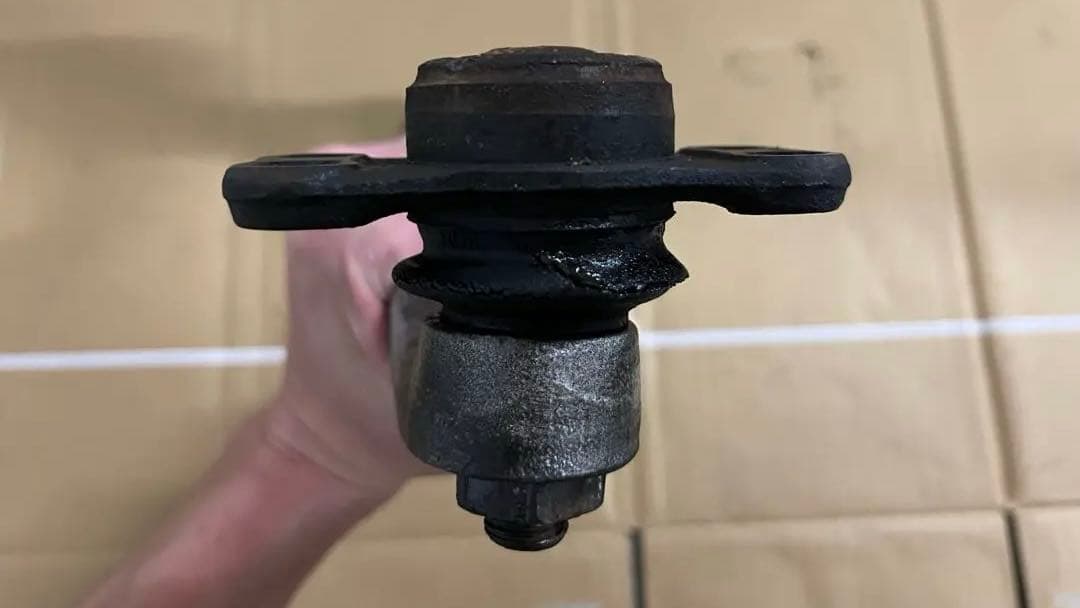 BNR32 BCNR33 BNR34 nismo ロアアーム