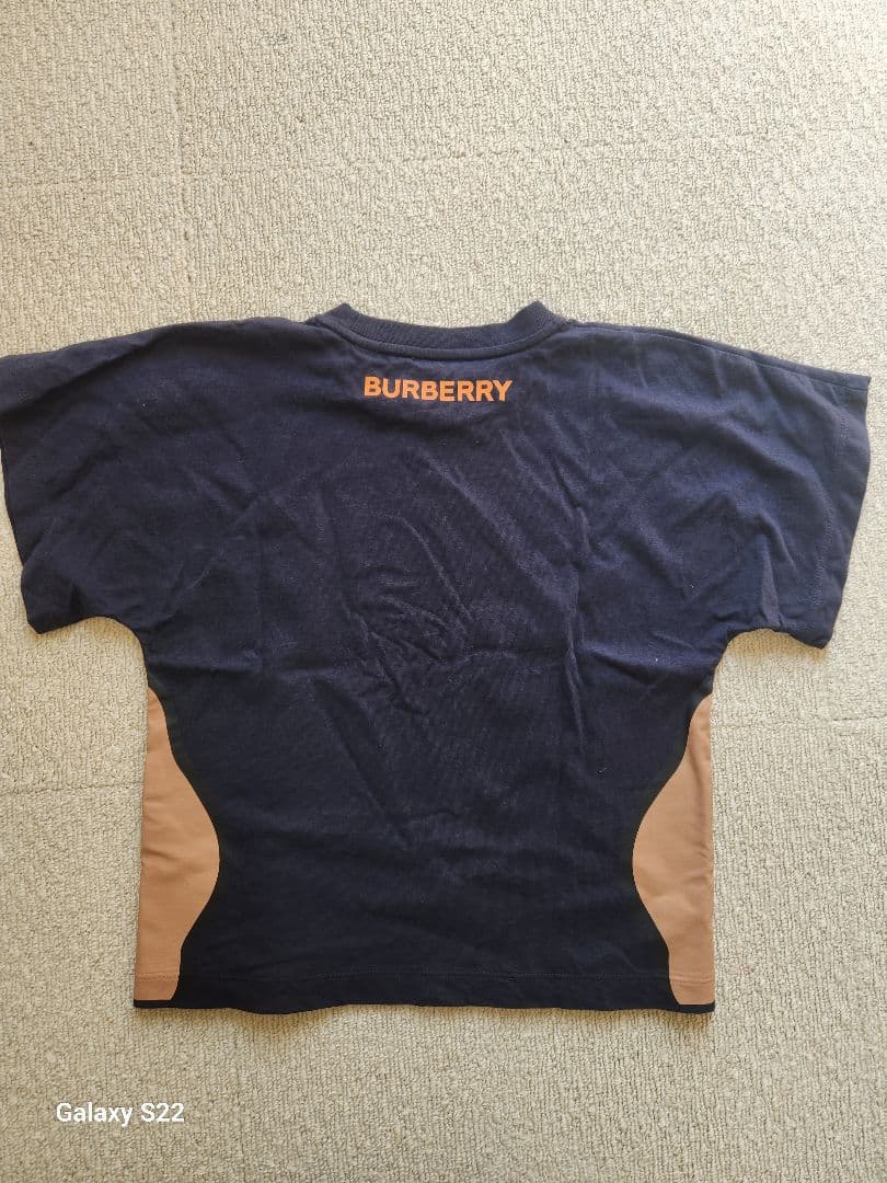 BURBERRY 馬のイラスト Tシャツ 6Y