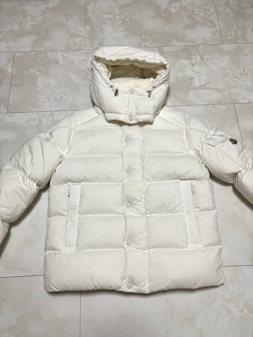ジャケット・アウター MONCLER VEZERE