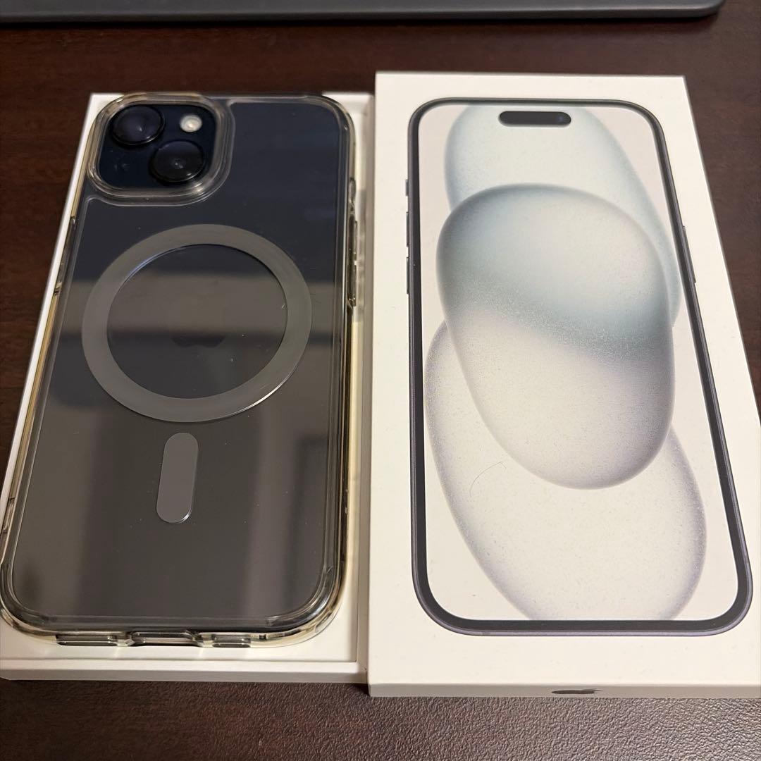 iPhone 15 128GB ブラック 本体