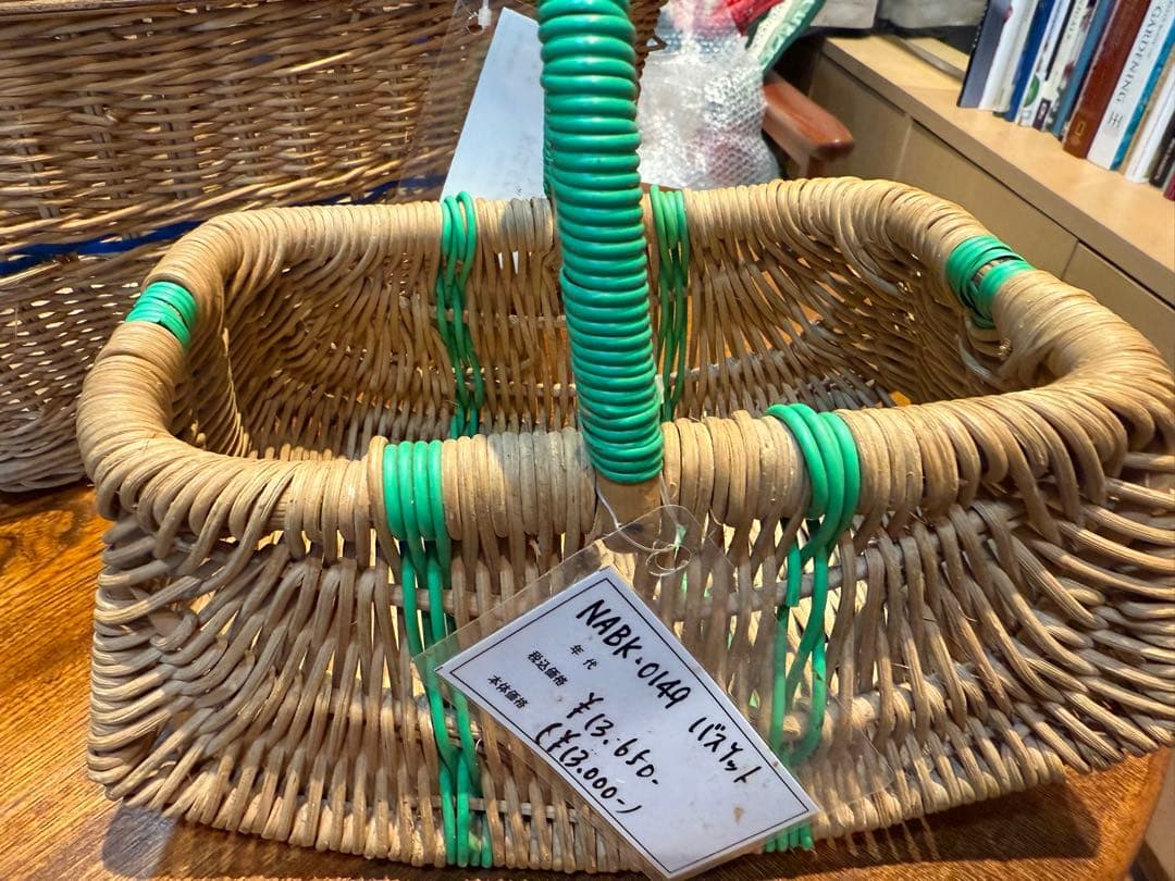 アンティークバスケット　2点セット　ヨーロッパ　ヴィンテージ