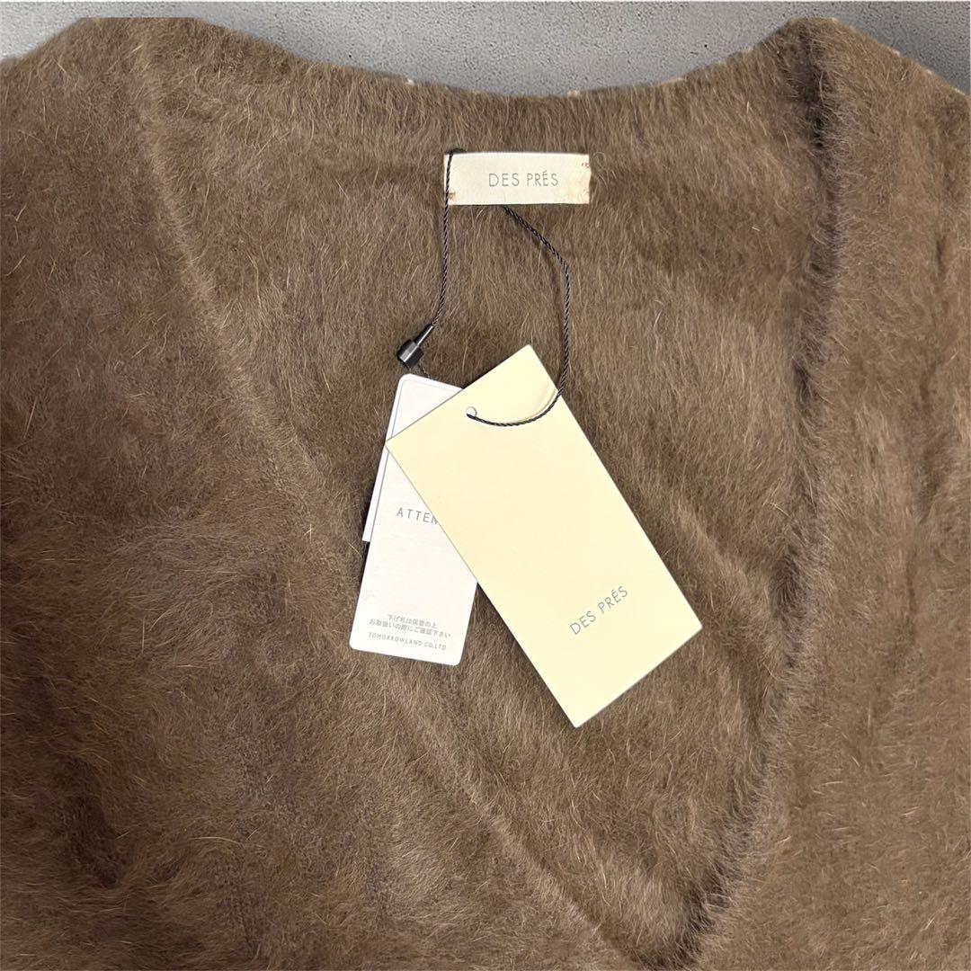新品✨DES PRES カシミヤ ニットベスト Vネック 金ボタン
