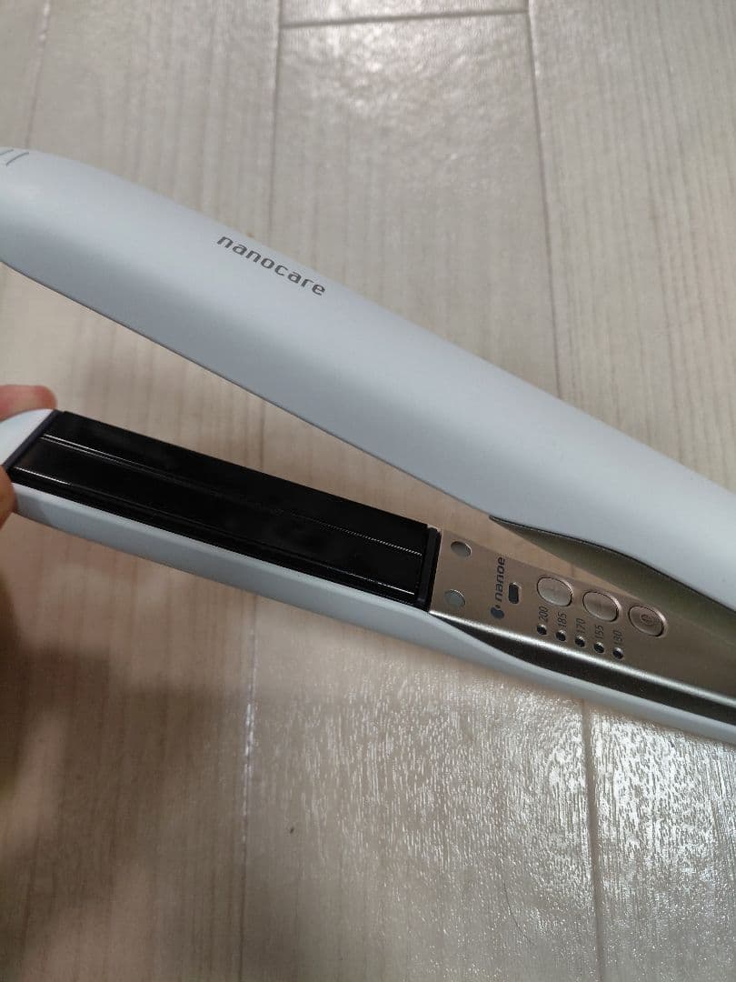 Panasonic ナノケア ストレートヘアアイロン EH-HS0J