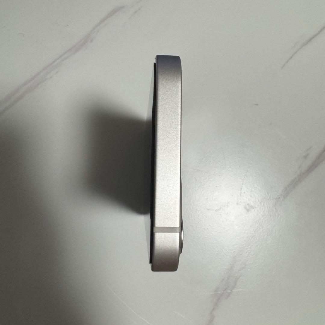 【超美品】iPhone 11 ホワイト 本体　128g