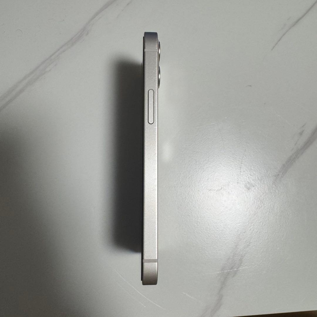 【超美品】iPhone 11 ホワイト 本体　128g