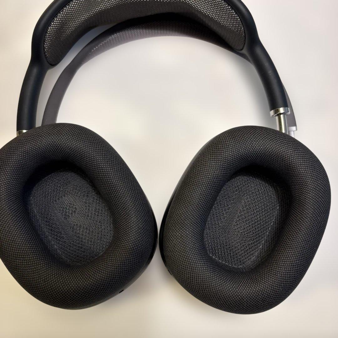 Airpods Max Space Gray Lightning充電