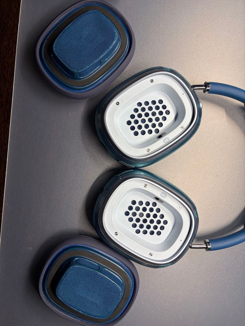 Air pods max ブルー Lightningケーブル