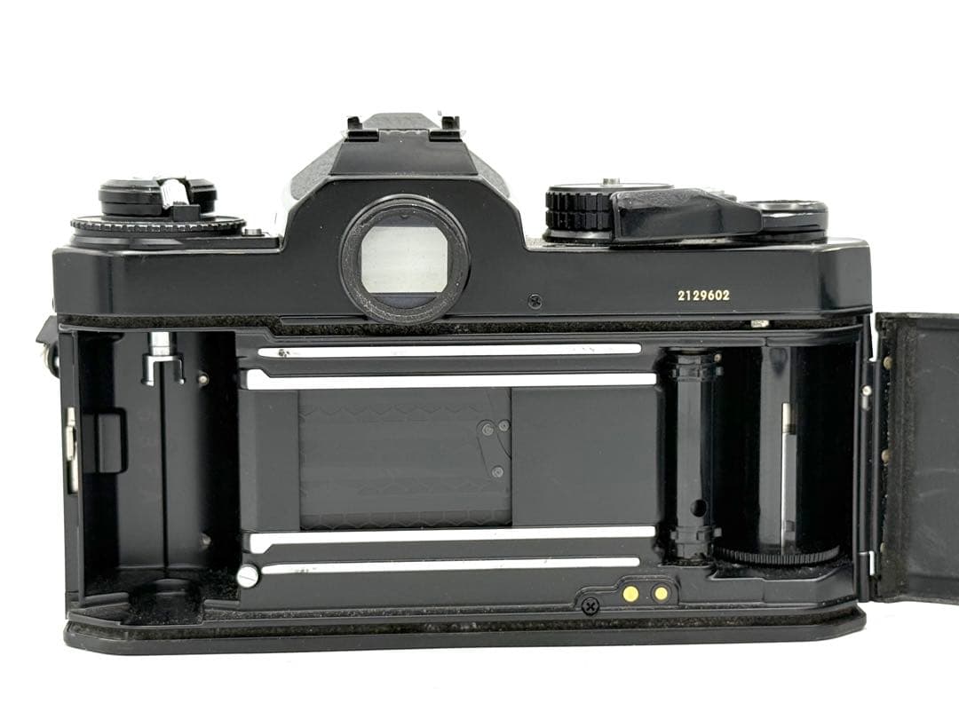 【完動品】Nikon FE2 レンズセット　フイルム一眼レフ　動作確認済み