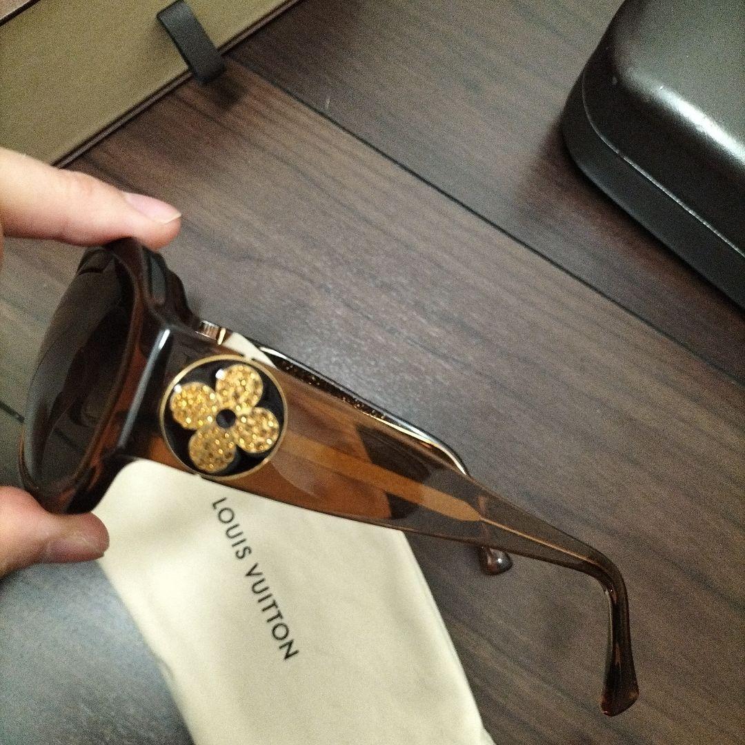n*＊様 LOUIS VUITTON ブラウン サングラス