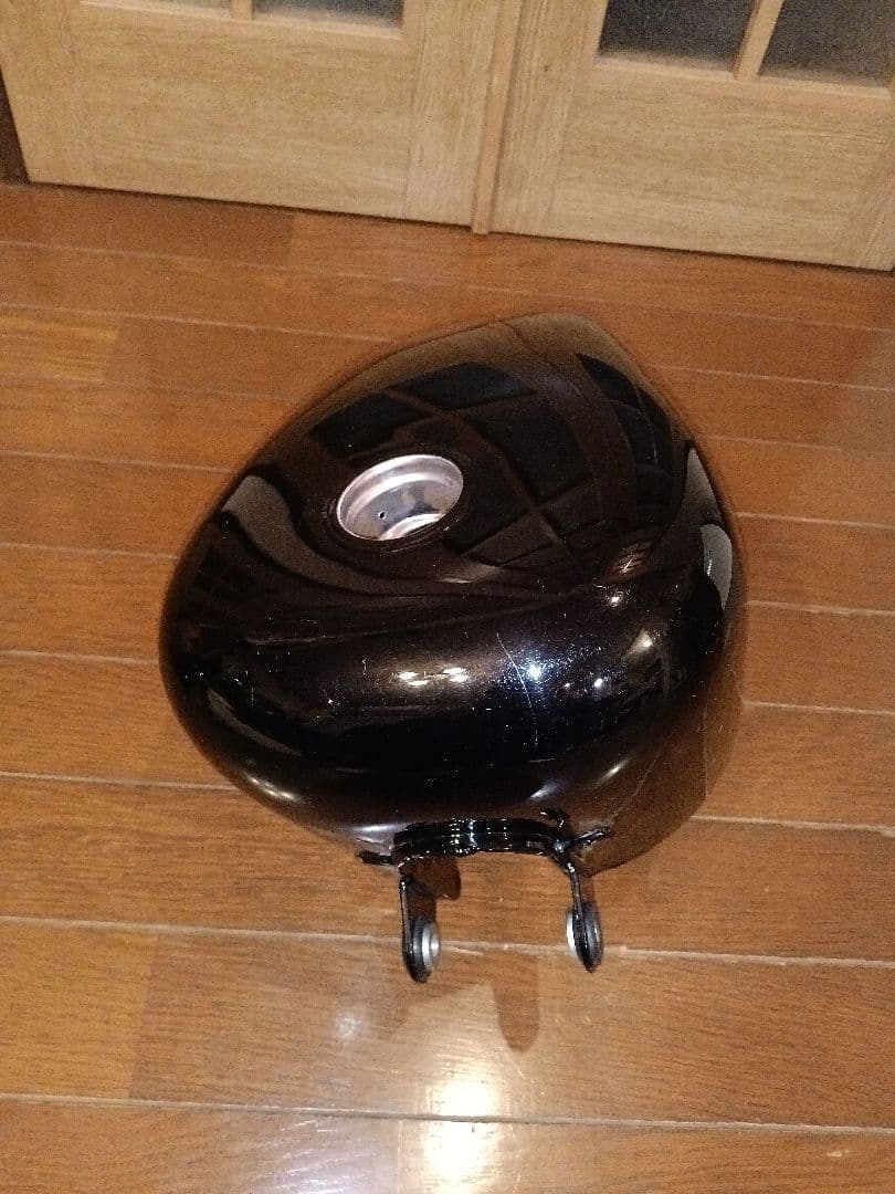 ハーレーxl883.xl1200キャブ車、美品タンク