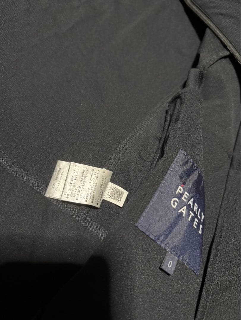 PEARLY GATES ブラックジャケット フード付き
