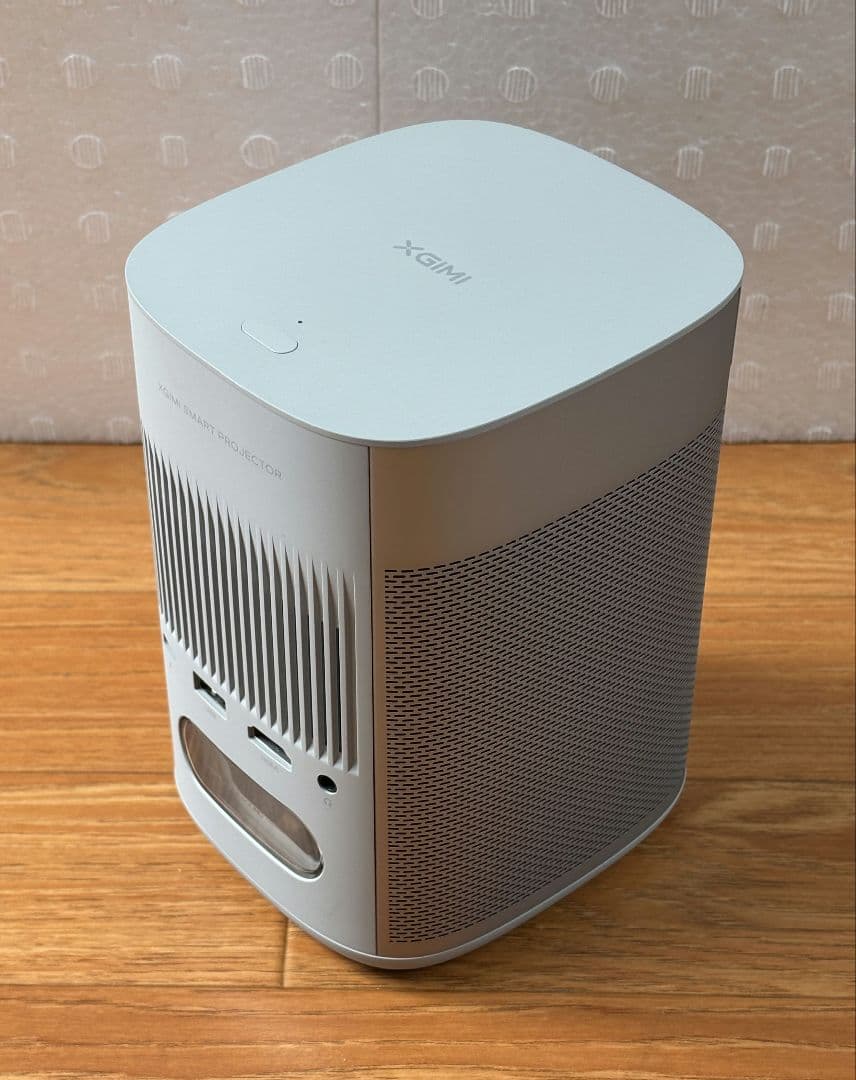 XGIMI MoGo2　プロジェクター