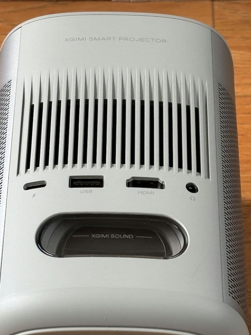 XGIMI MoGo2　プロジェクター