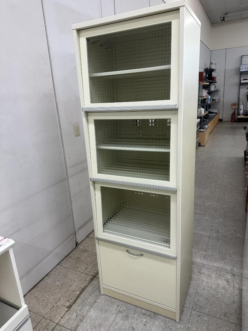 ビーカンパニー 食器棚 レンジボード クルム レトロ ホワイト