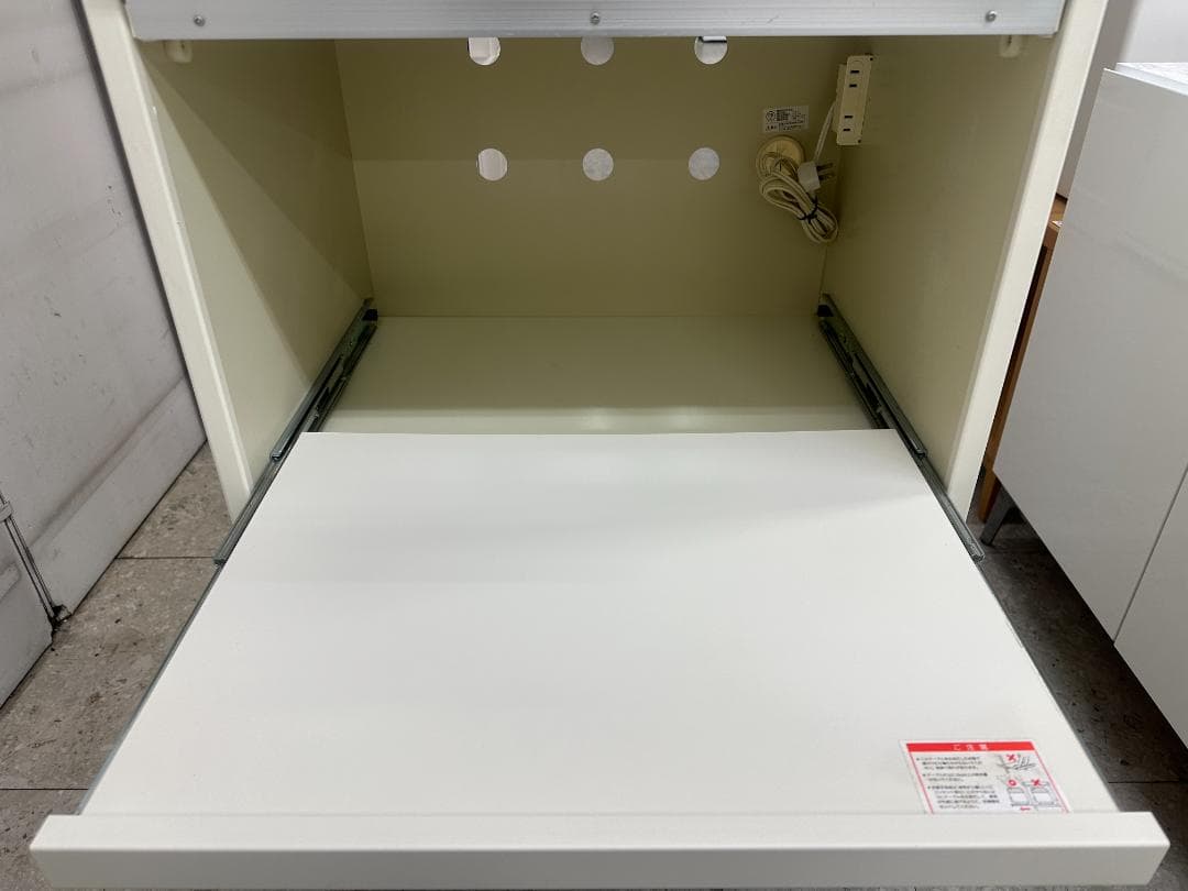 ビーカンパニー 食器棚 レンジボード クルム レトロ ホワイト