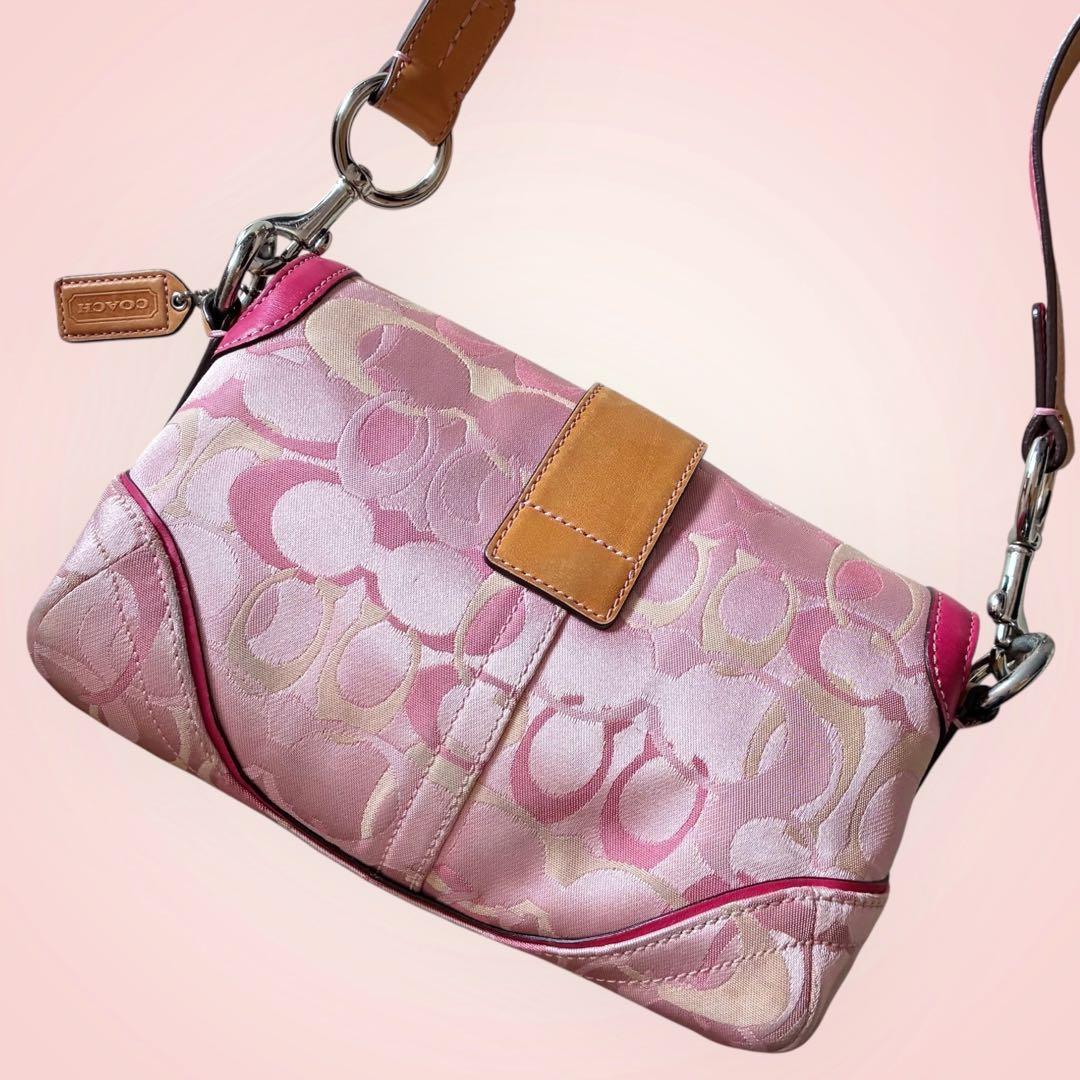 COACH コーチ SOHO ソーホー ショルダーバッグ シグネチャー ピンク