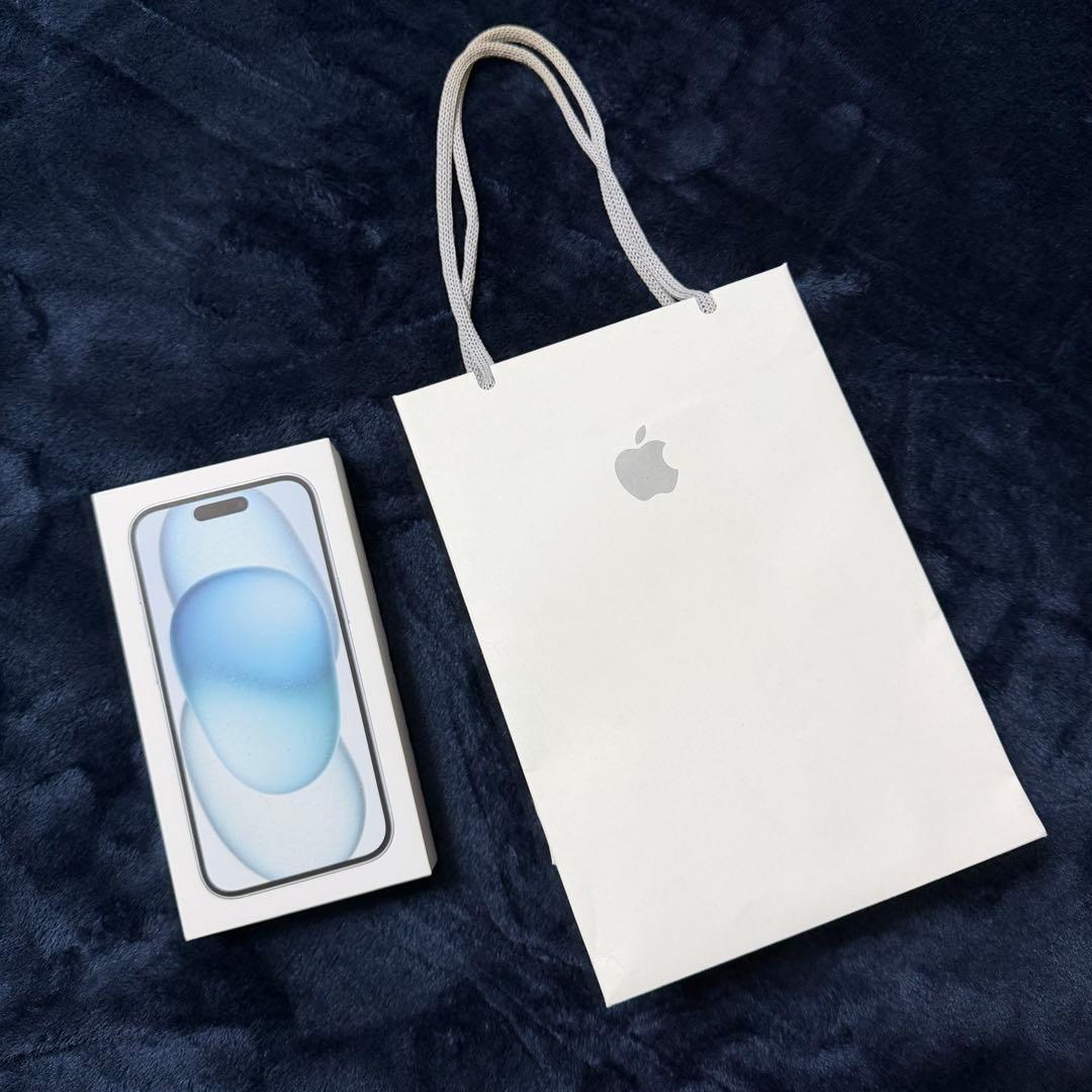 「極美品」　iPhone15 SIMフリー