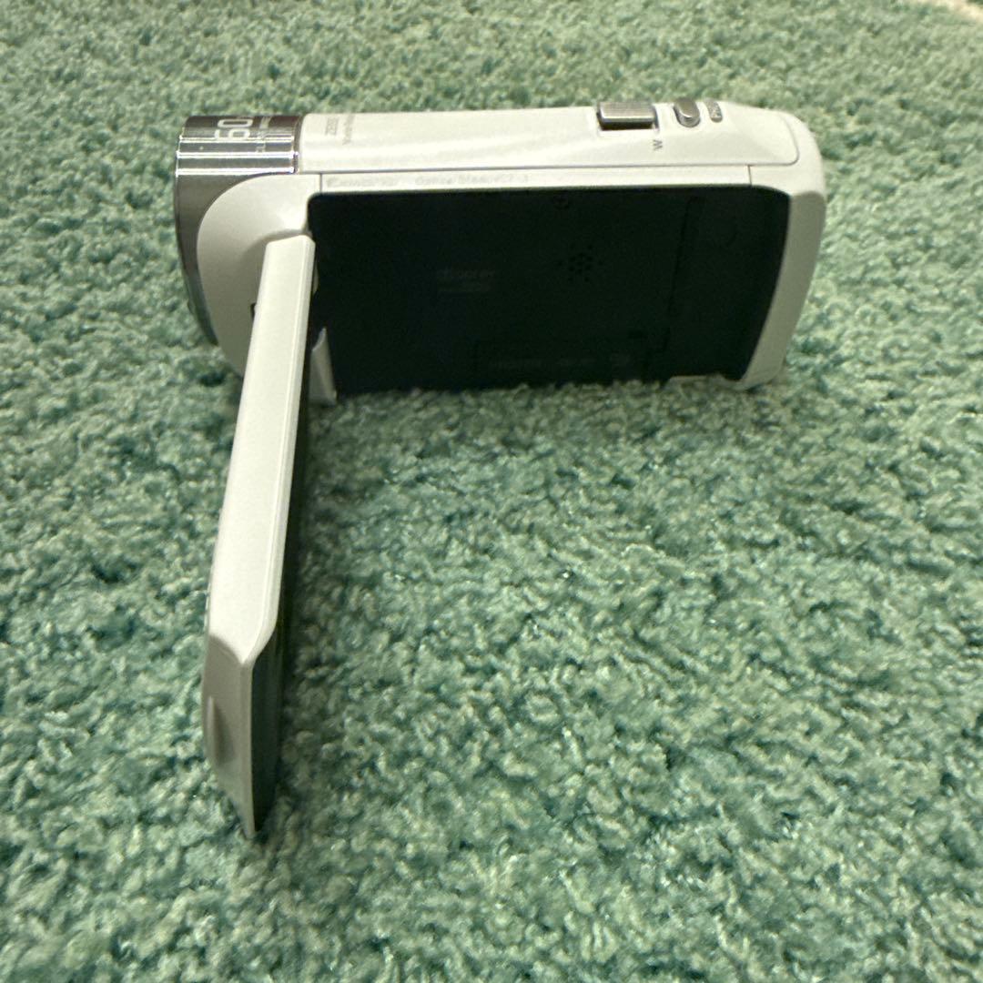 SONY HDR-CX470 ホワイト　三脚付き！