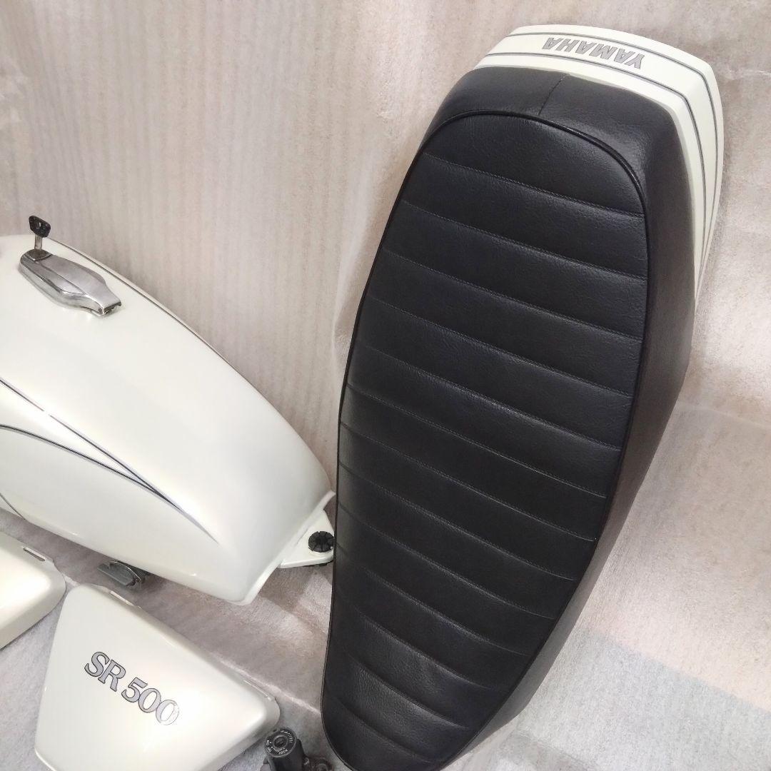 ゆーやんSR400/500 キャブタンク シート サイドカバー 外装セット