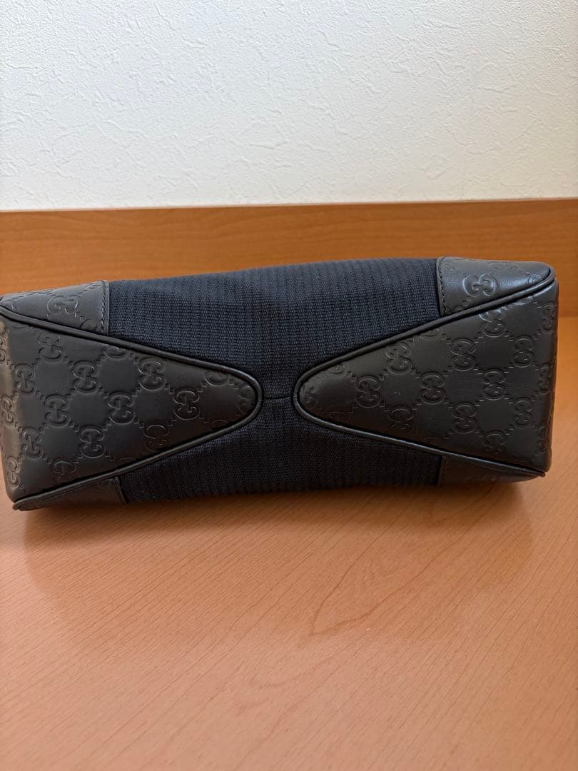 GUCCI ワンショルダー　キャンバス　シマレザー　ショルダーバッグ　ブラック