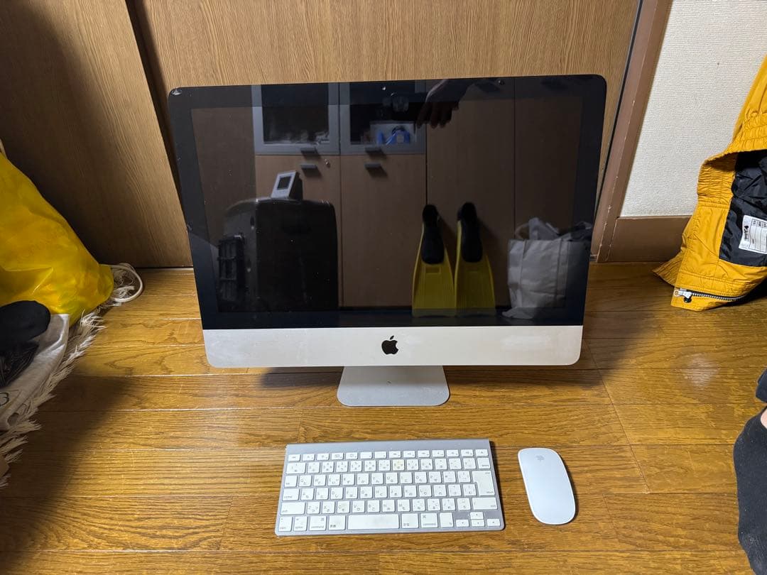 Apple iMac 本体 シルバー (21.5インチ, Late 2009)