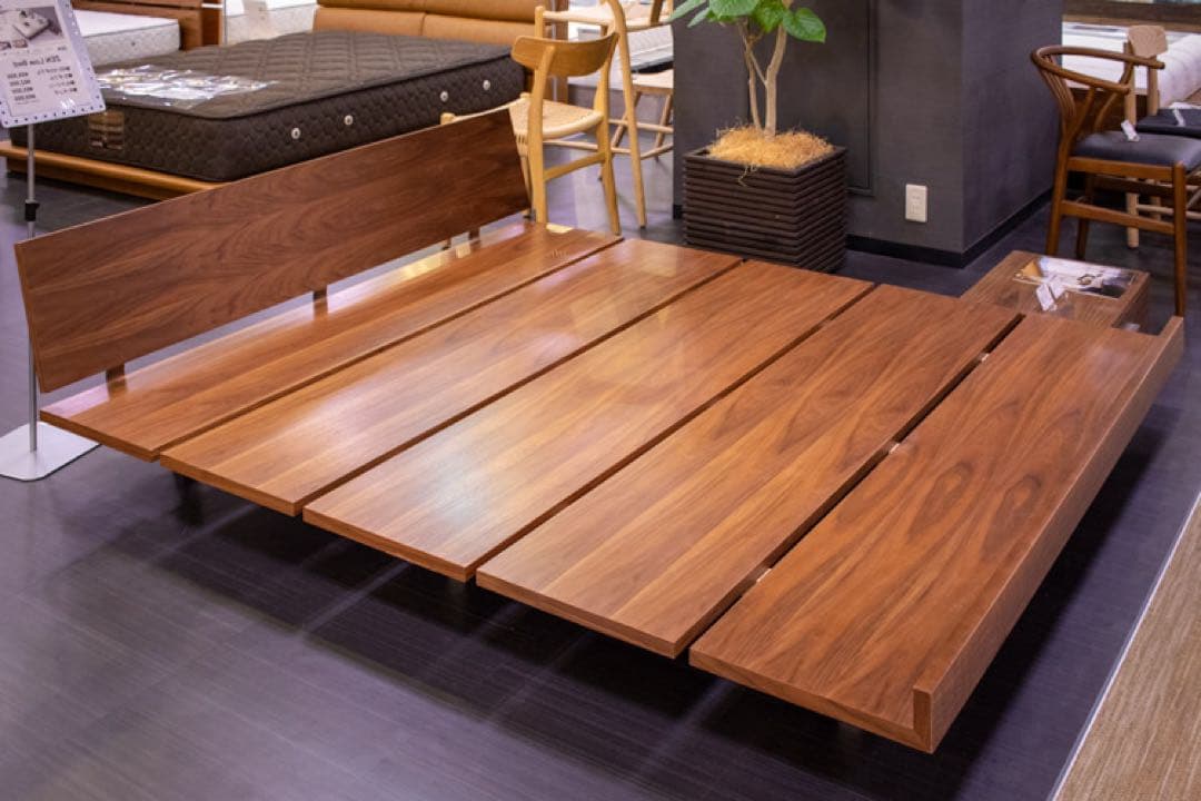 カーサヒルズ zen ローベッド ベッドフレーム クイーン