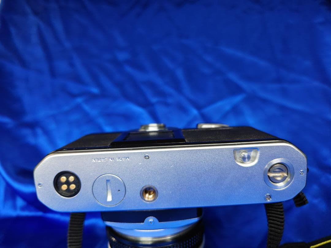 【美品】 Nikon FM ＋レンズ＋ストラップ新品ケース