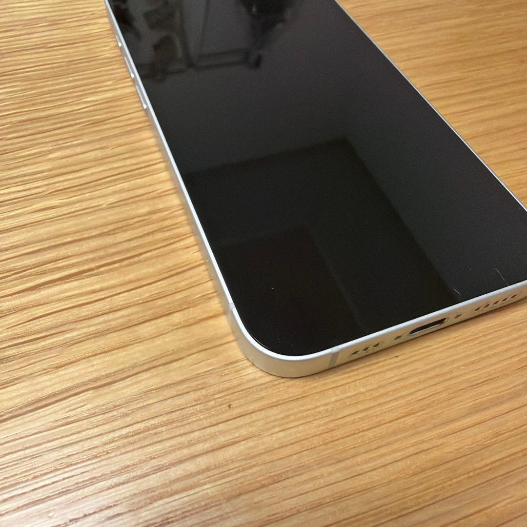 か*ん様 iPhone 16e simフリー
