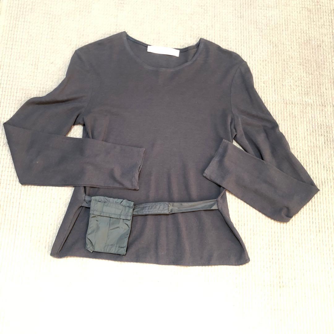 ミュウミュウ　トップス