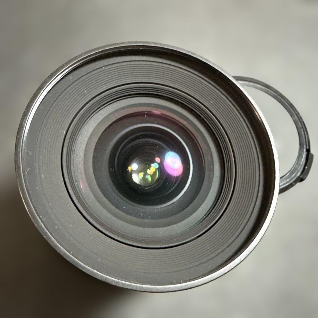 Nikon Nikkor 20mm f/2.8 レンズ