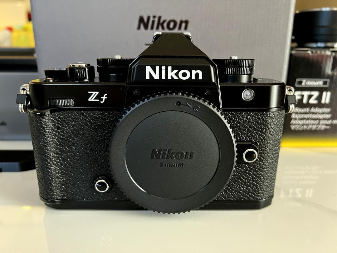 極美品 Nikon Zf ボディ ブラック シャッター回数285枚 付属品多数