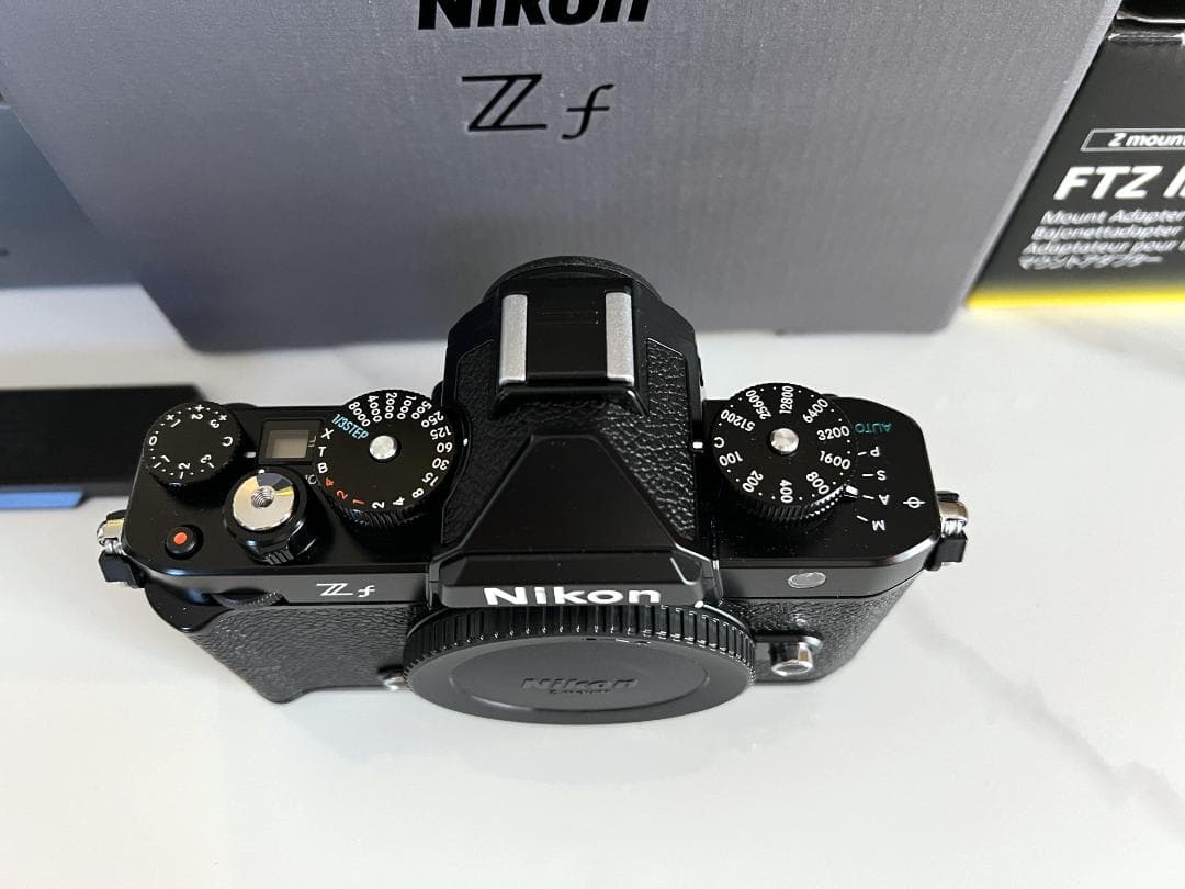 極美品 Nikon Zf ボディ ブラック シャッター回数285枚 付属品多数