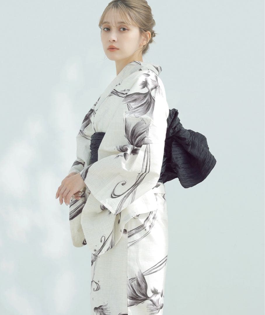 Dita 京の凪金魚 (浴衣・しわヘこ帯・下駄・着付け本・腰ひも)