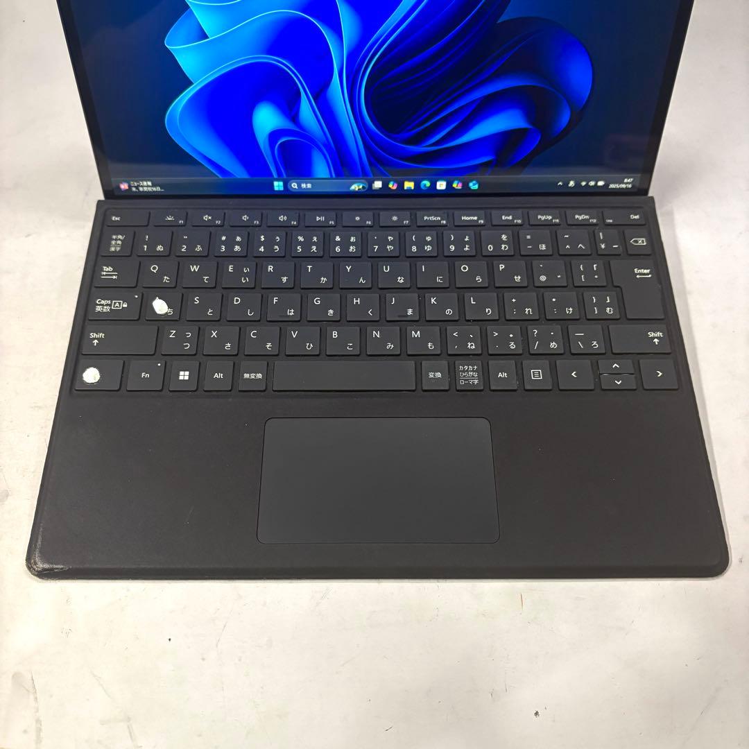 1台限定の特価品！Surface Pro X LTEモデル キーボード付
