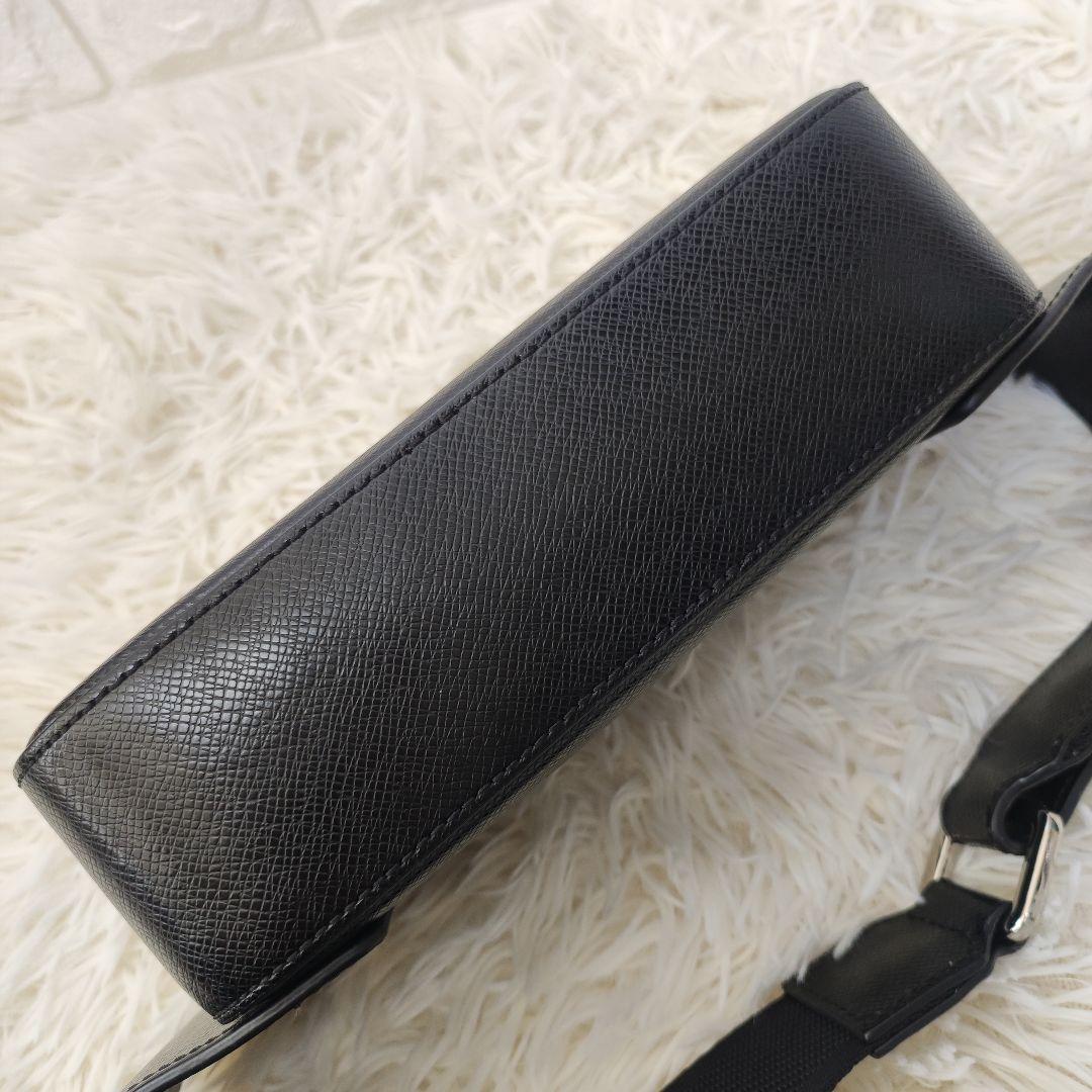 ☆極美品☆Vivienne Westwood ウエスト ボディバッグ オーブ