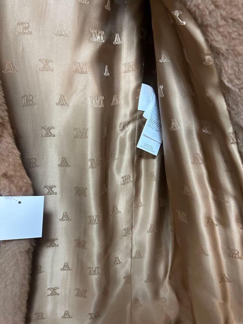 タキマキ着用【MAX MARA】『BREDA1234』CAMELテディジレ　新品