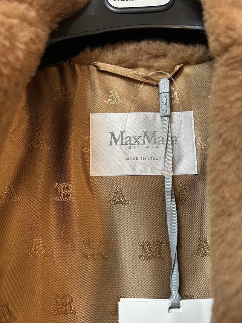 タキマキ着用【MAX MARA】『BREDA1234』CAMELテディジレ　新品