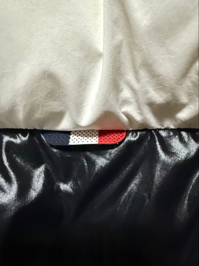 メロウ　 モンクレール　MAURES マウレス　1 ホワイト