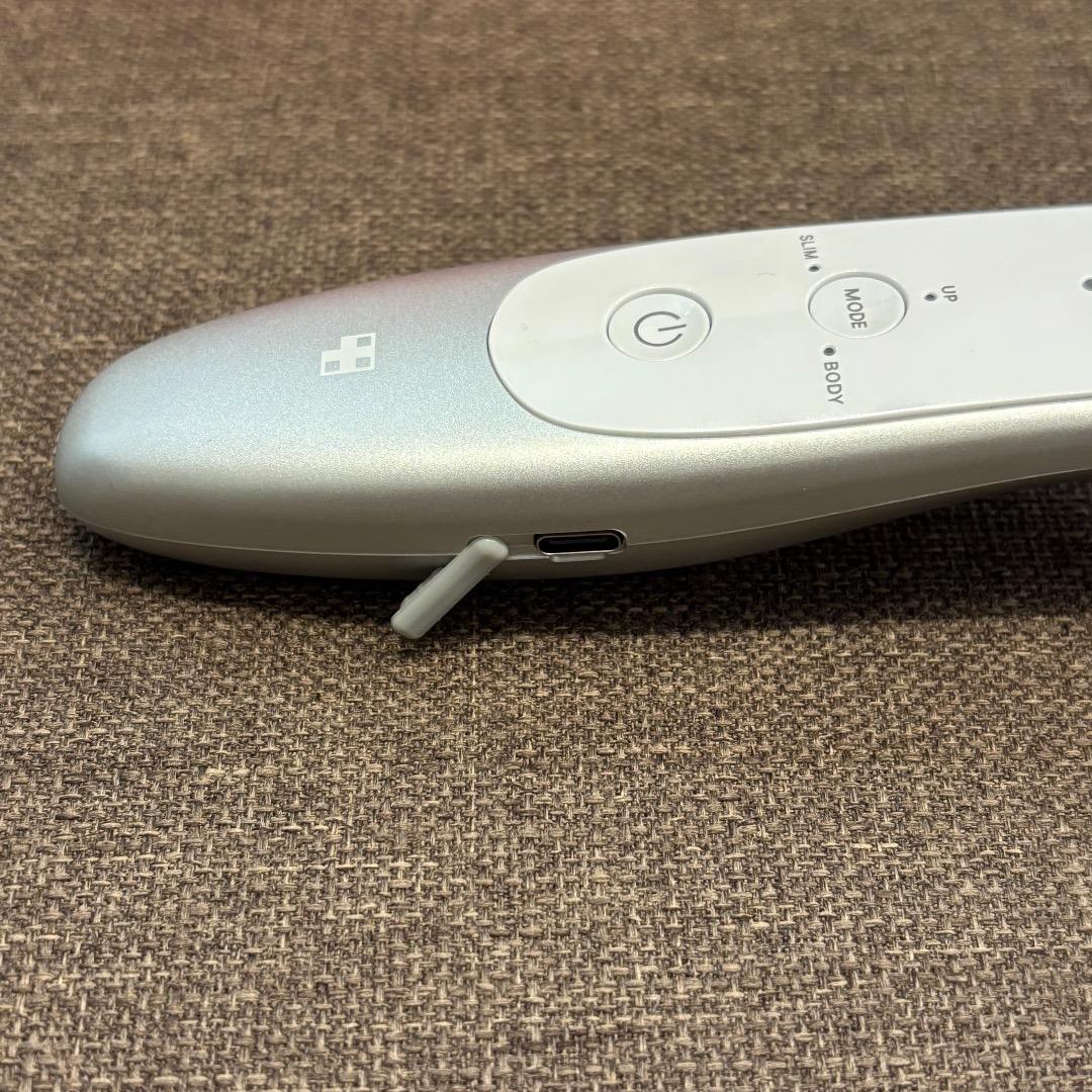 medicube メディキューブ AGE-R EMS ダーマショットスタンド付き