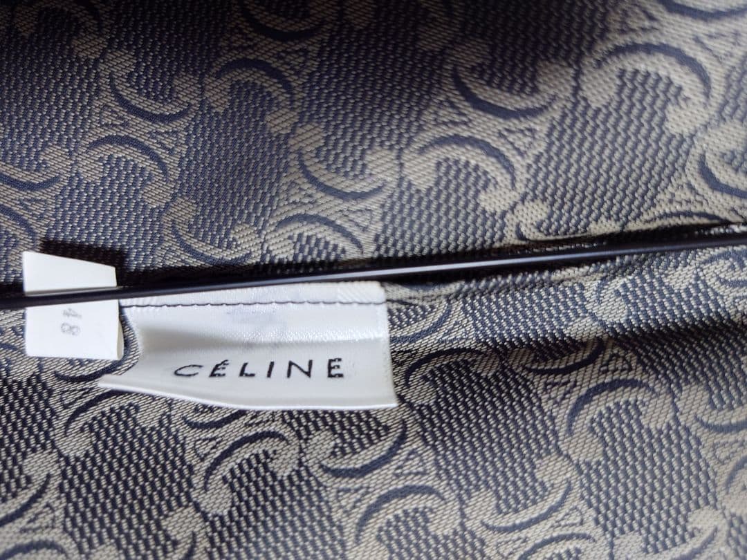 新品セリーヌ折りたたみ傘