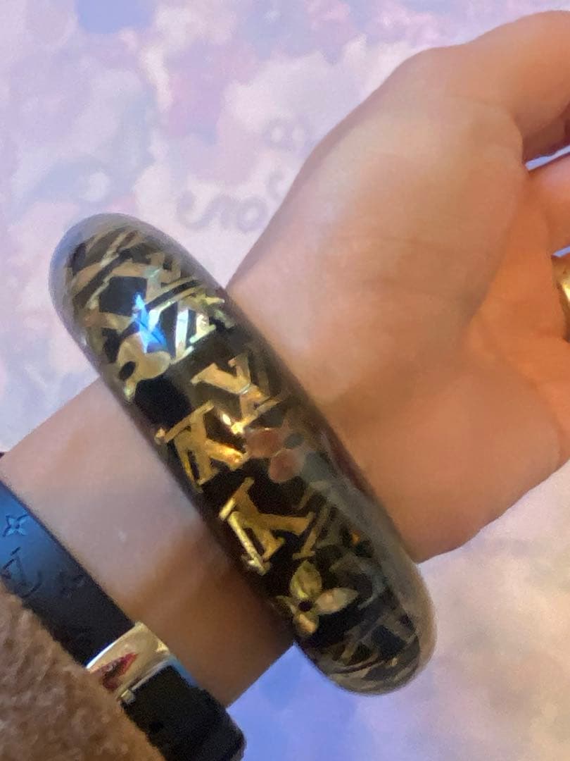 Louis Vuitton モノグラム バングル ブラック アンクルージョン