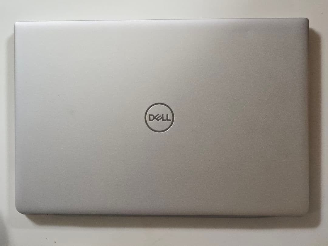 DELLノートPC Inspiron 14 5490 / Core i5