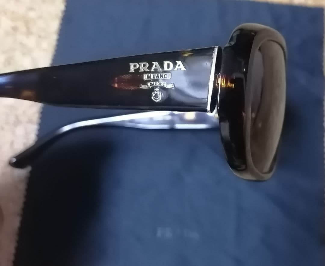 saryu♡即購入可✨ PRADA サングラス 2AU8C1 美品モデル