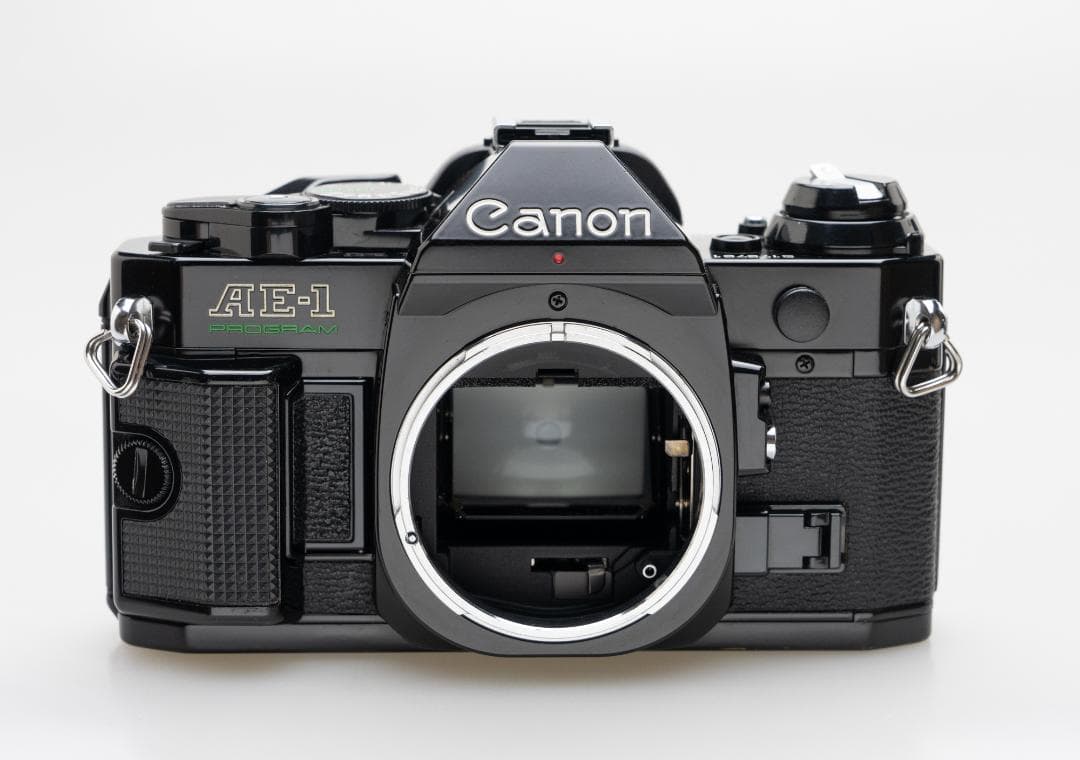 【完動品】Canon AE-1 PROGRAM+NewFD50mm f1.4など