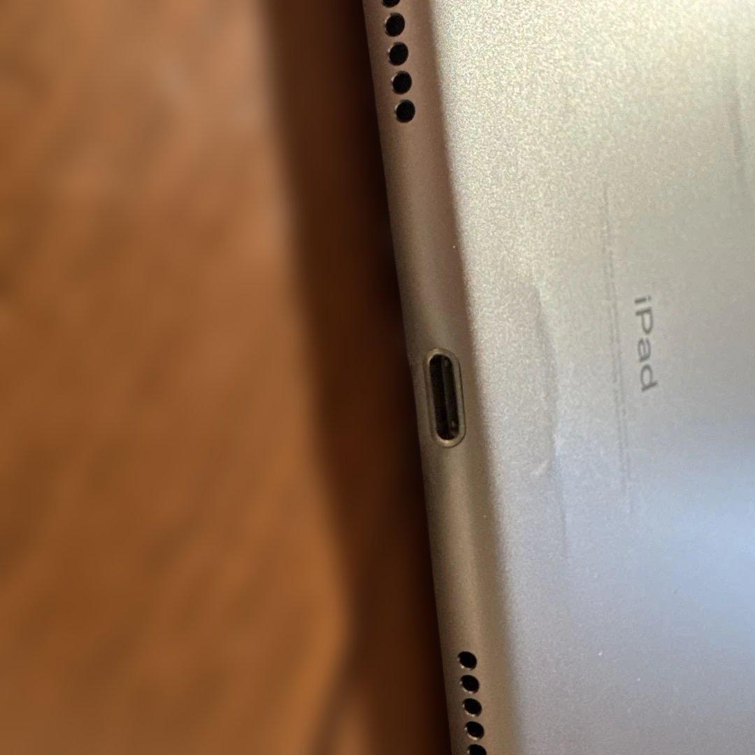 【ジャンク品】Apple iPadPro10.5インチ 64GB 画面割れ 修理