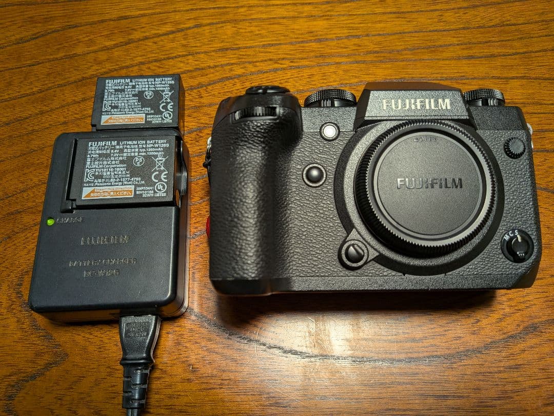 FUJIFILM X-H1 ミラーレスカメラ ボディ
