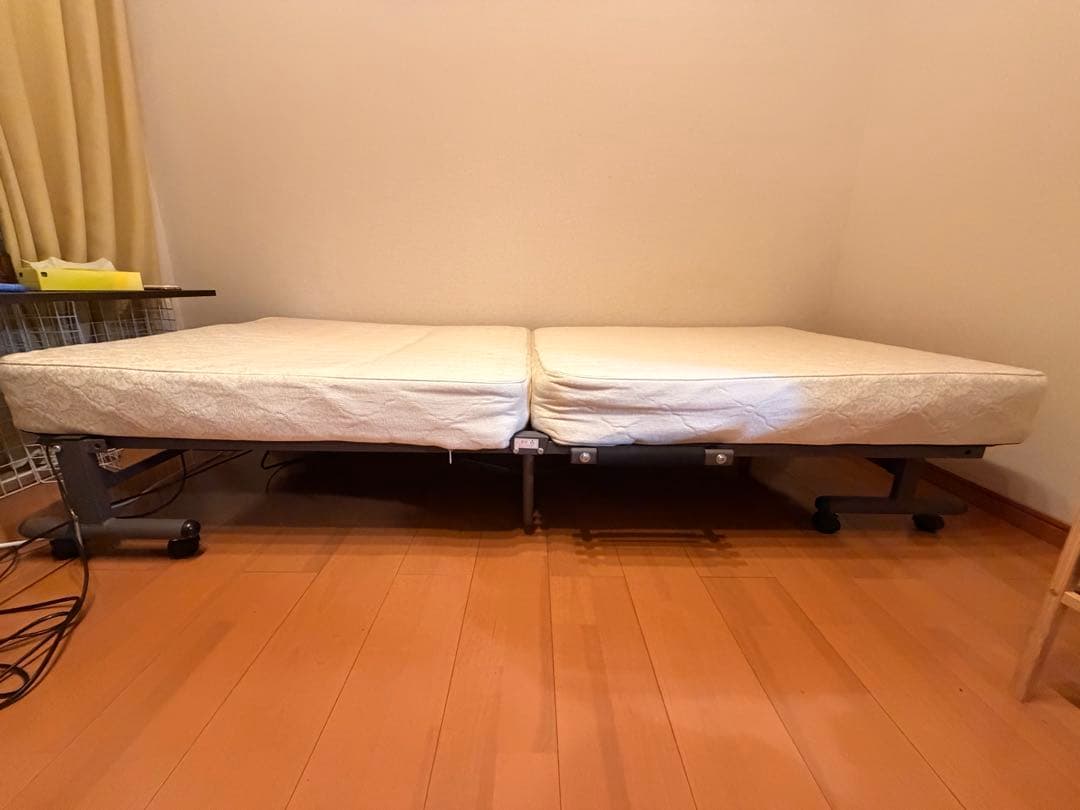 アイリスオーヤマ 折りたたみベッド 高密度ボンネルコイル　シングルサイズ