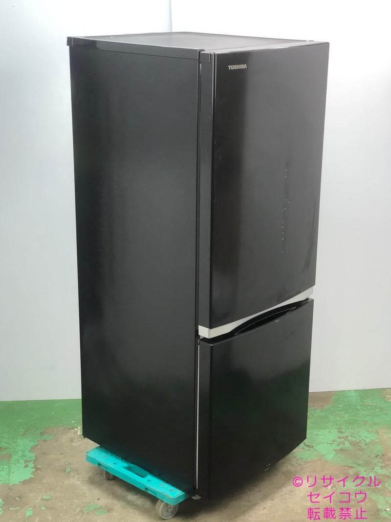 高年式20年2ドア153L東芝冷蔵庫 2310111142