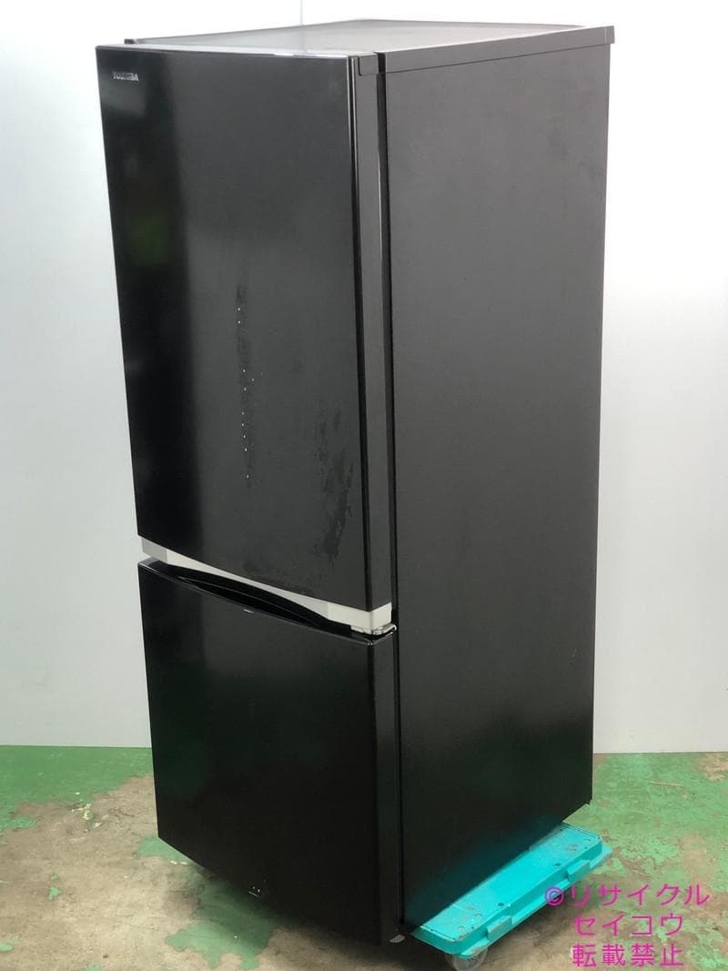 高年式20年2ドア153L東芝冷蔵庫 2310111142